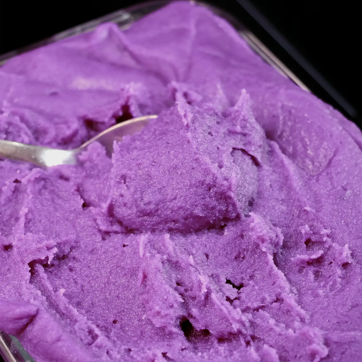 Ube halaya